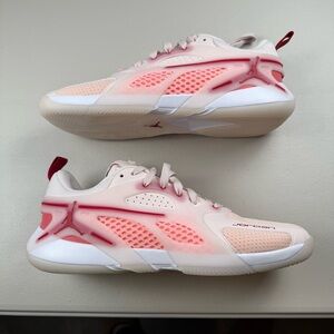 Jordan‎ Heir Series Treat Yourself Women's Basketball Shoes, size 13
